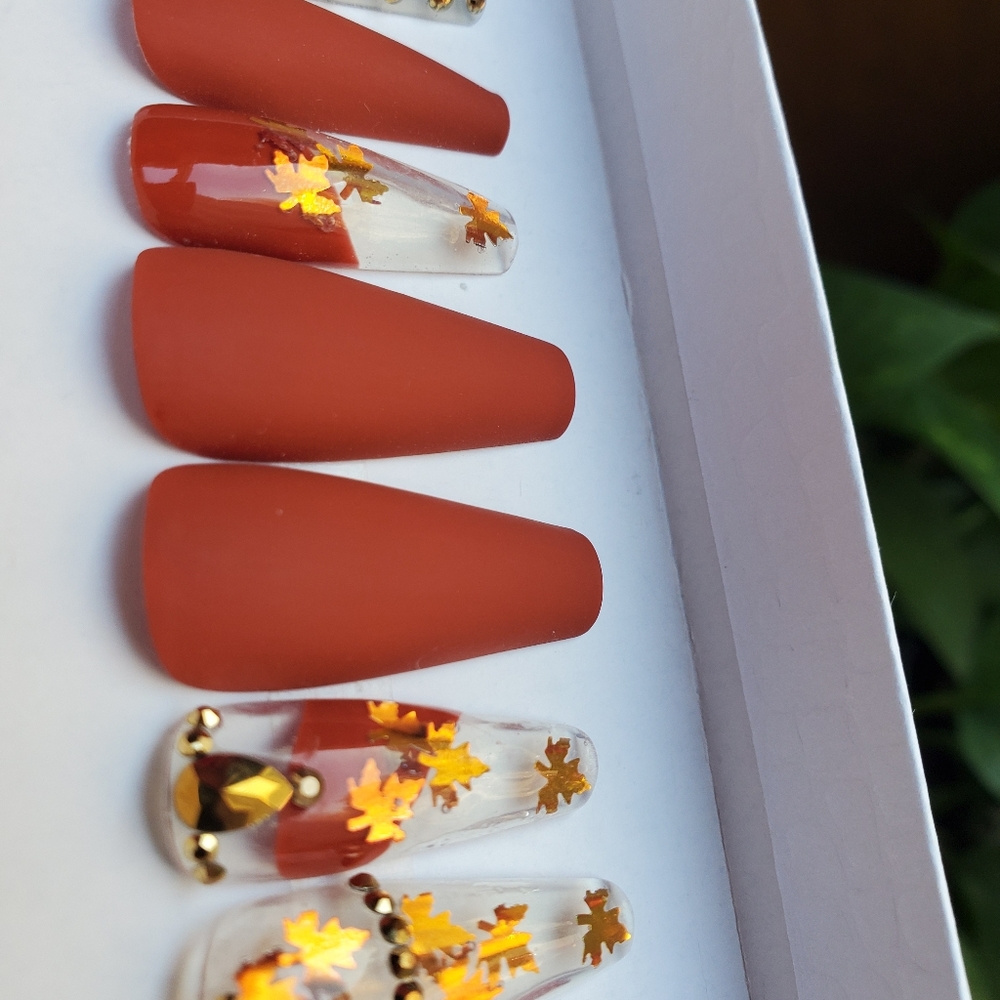 Press on Nails - Picture 2 of 10